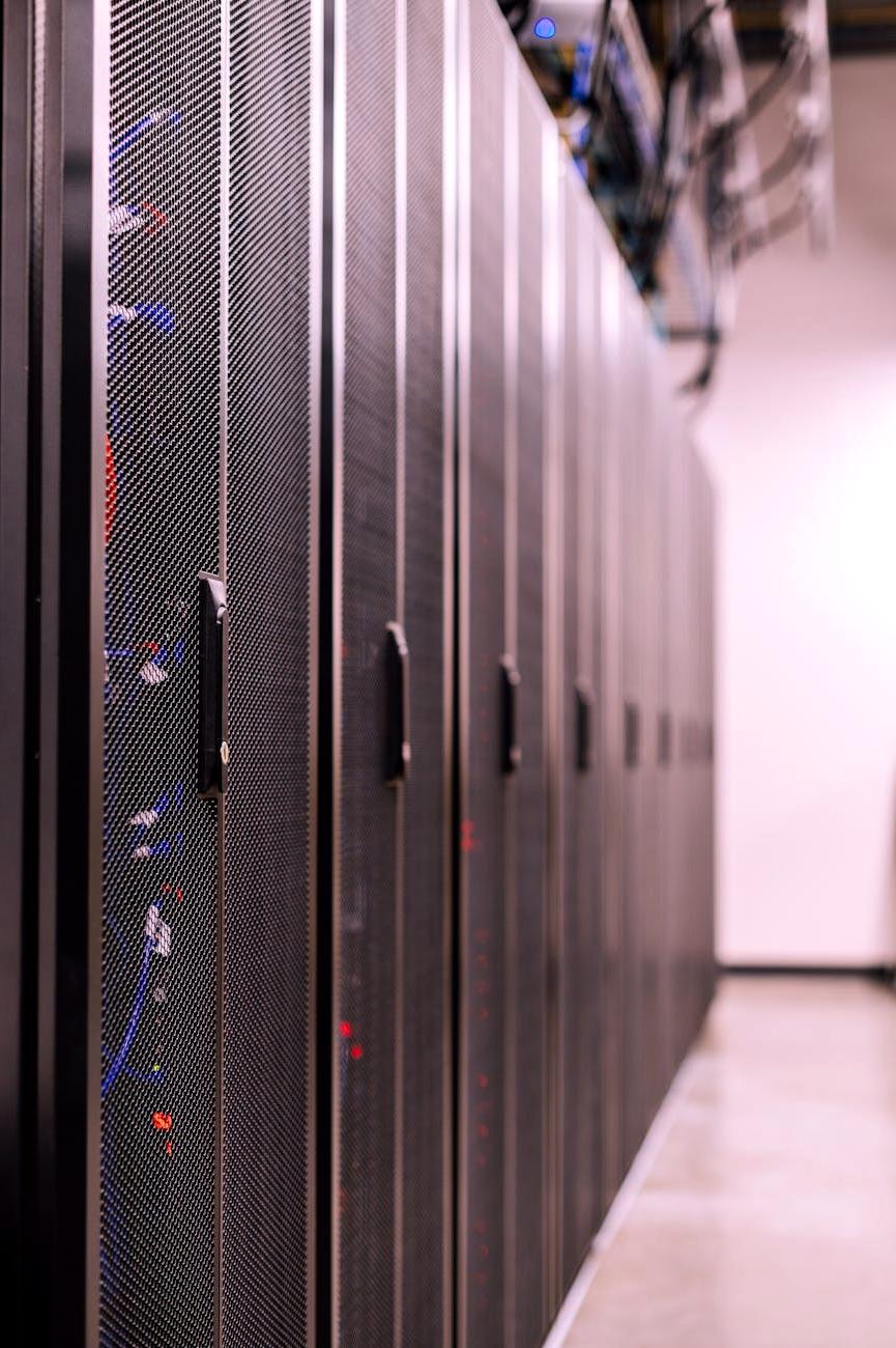 Cloud storage data center with secure servers